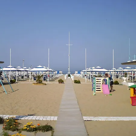 Hotiday Апарт-готель