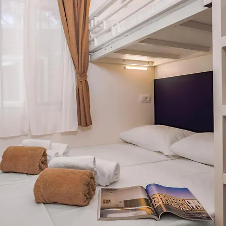 Hotiday 3* В'яреджо