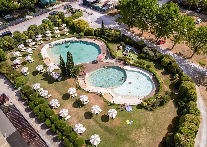 Hotiday 3* В'яреджо