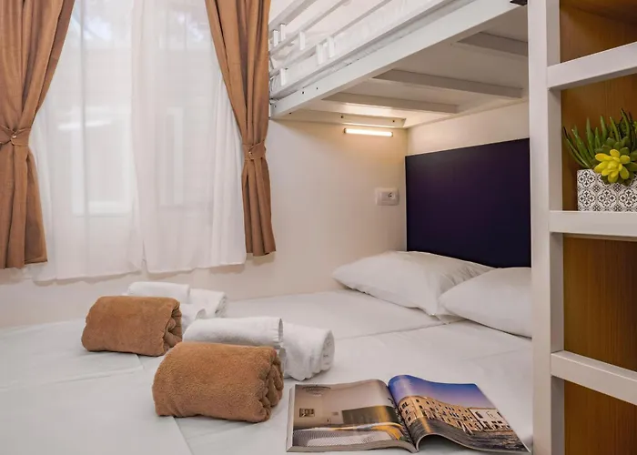 Hotiday 3* В'яреджо